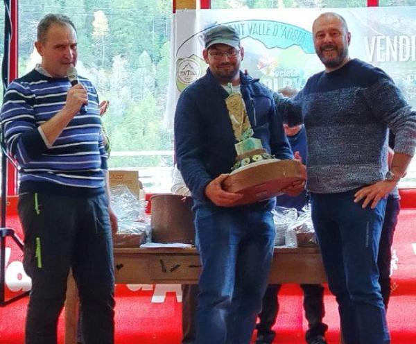 È della Famiglia Abram la migliore Fontina prodotta nella Conca di By