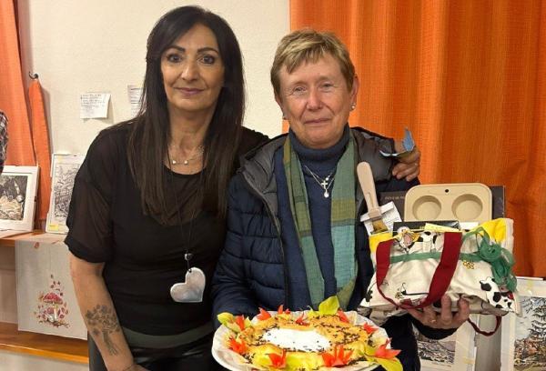 Castagnata e una gara di torte Allegria e premiazioni a Oyace