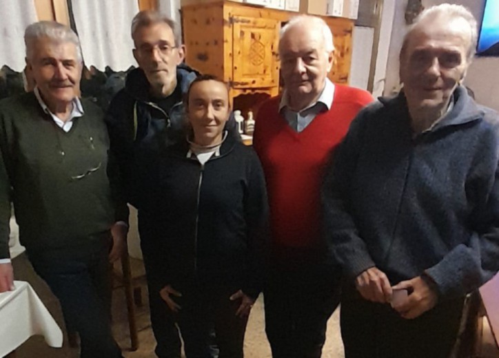Belote, torneo di Saint-Nicolas domenica si gioca a La Pineta