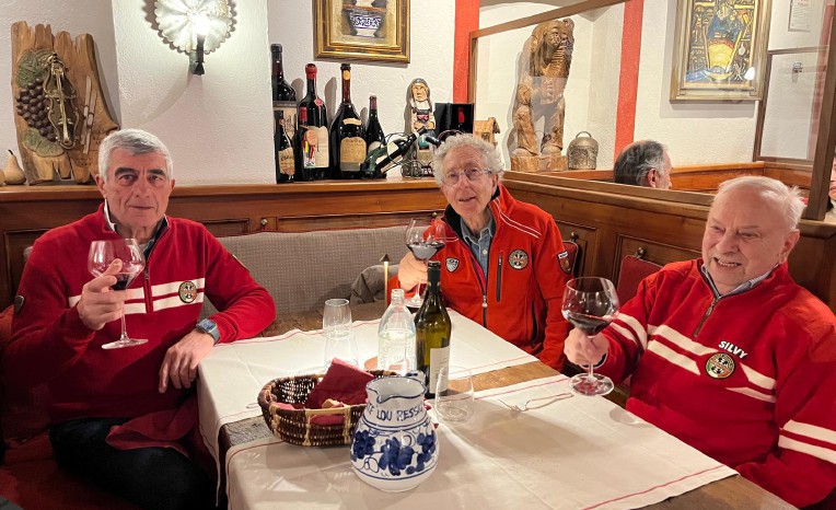 Una cena per i cinquant’anni della Scuola di sci Gran Paradiso