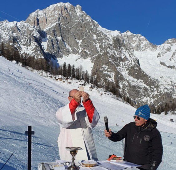 Messa sulla neve a Courmayeur