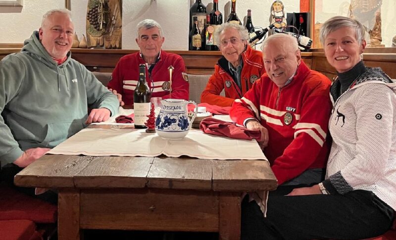 “Entravamo a Lou Ressignon e si tornava a casa dopo mezzanotte ancora con gli scarponi”. I 50 anni della Scuola di sci Gran Paradiso nei ricordi di chi ha iniziato quell’avventura
