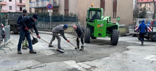 Aosta, via Monte Vodice senza pace. Si apre un’altra voragine nell’asfalto