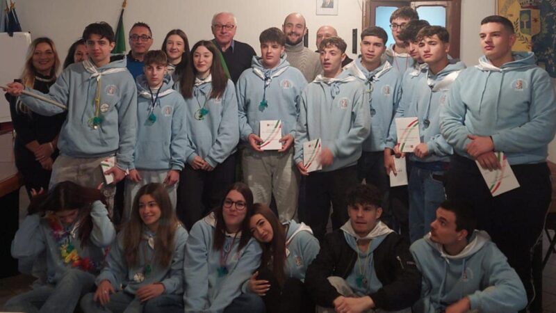 Borgofranco, consegnata la Costituzione ai neo diciottenni
