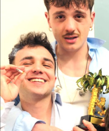 “Balorda nostalgia”: la canzone di Julien Boverod vince Sanremo ed entra nella storia del Festival