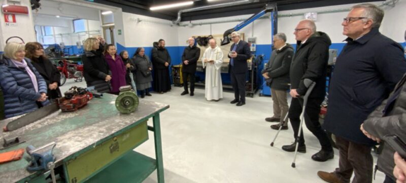 Inaugurato un nuovo laboratorio al don Bosco di Châtillon 2
