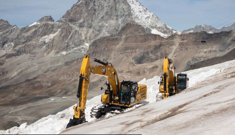 Ruspe sul ghiacciaio per la Coppa del mondo a Cervinia, tutti assolti