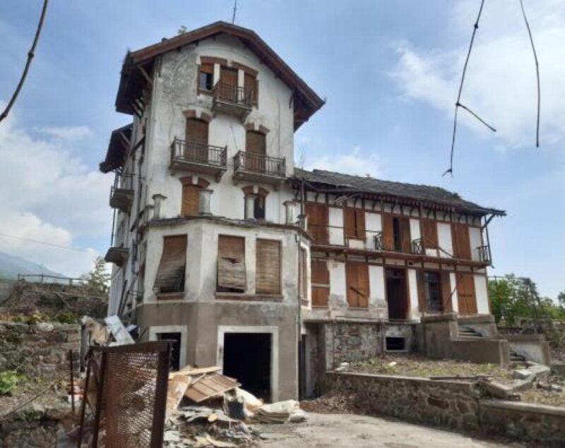Nuova vita per lo storico Albergo Belvedere di Andrate Diventerà una residenza per anziani autosufficienti