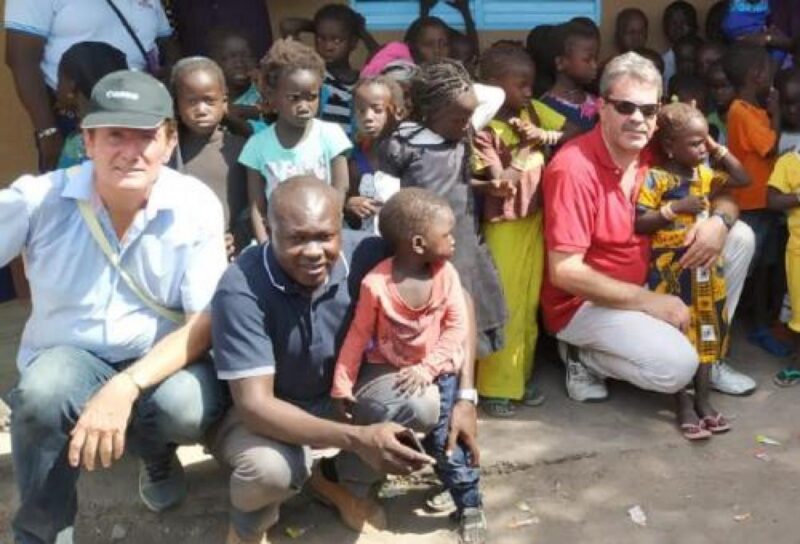 Paolo Contoz e Yves Grange finanziano una nuova scuola materna in Senegal