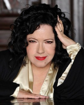 Saison, dalla commedia “Sur le fil” al concerto di Antonella Ruggiero