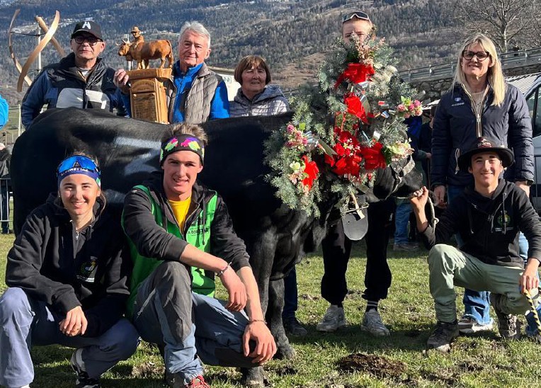 Manzi a Gressan: società La Borettaz e frères Béthaz conquistano i bosquet