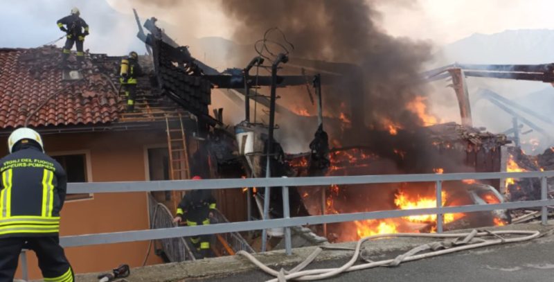 Due incendi devastano una casa a Pontey e un’azienda agricola a Challand-St-Victor