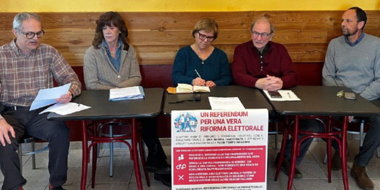 Referendum, banchetti per la raccolta firme. VdA Aperta: «Vogliono la preferenza unica»