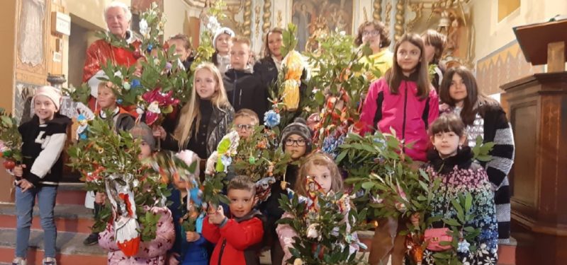 A OYACE TRADIZIONALE BENEDIZIONE DELLA DOMENICA DELLE PALME