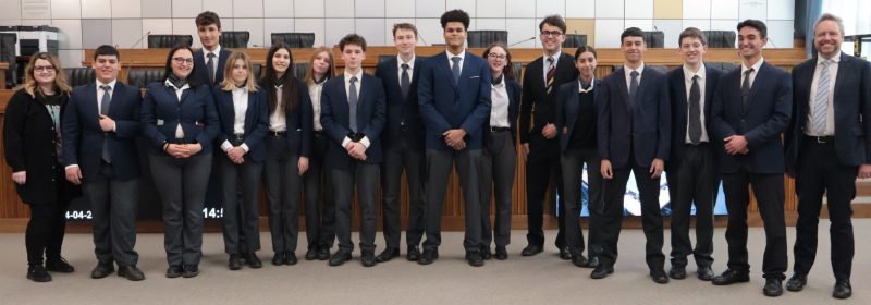 Gli studenti dell’Alberghiero di Châtillon hanno visitato il Consiglio Valle