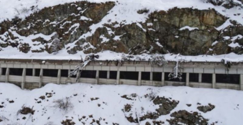 La valanga sulla galleria di protezione Les Toules, sull'A21 all'ingresso elvetico del tunnel