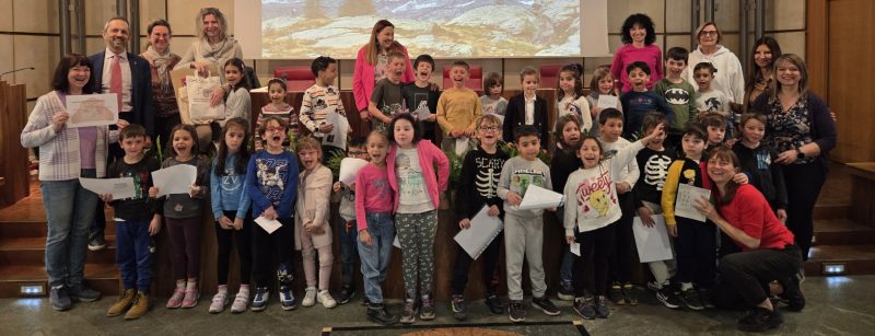 Les classes de 1ère A et de 1ère B de Quart - Institution scolaire Unité des Communes valdôtaines Mont Emilius 2, école primaire