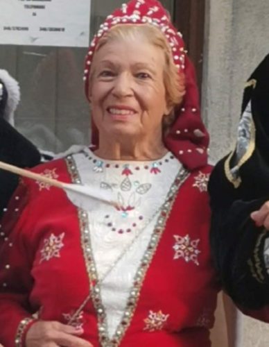 Verrès piange Titta Valotta. Fu Catherine de Challant nel Carnevale del 1969