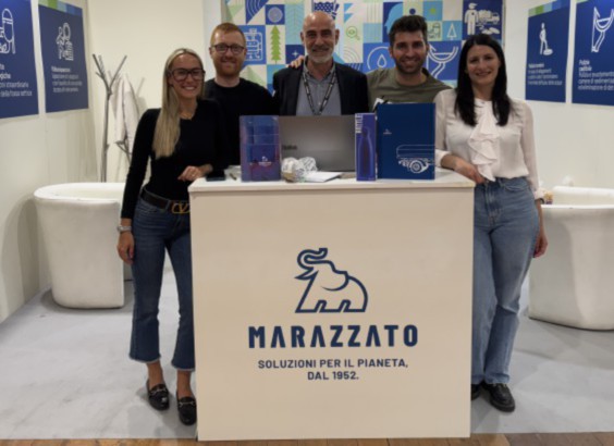 Marazzato al salone con il trattamento dei serbatoi