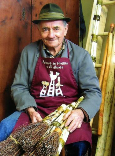 Addio all’artigiano e “meulatti” Geppino Berlier. Custodiva l’antica sapienza del mondo rurale