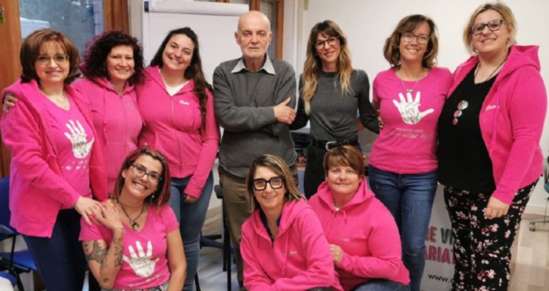 L’Associazione Mano nella Mano ha organizzato un corso di abilitazione per sostenere e accompagnare i genitori dei bambini nati prematuri