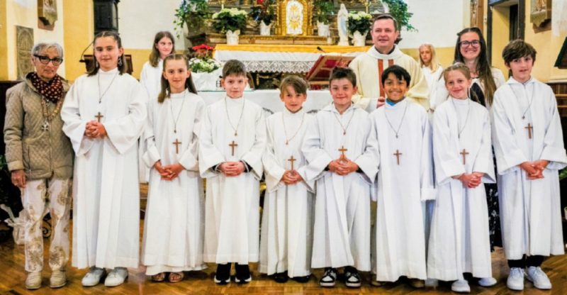 Prima Comunione a Saint-Nicolas domenica scorsa