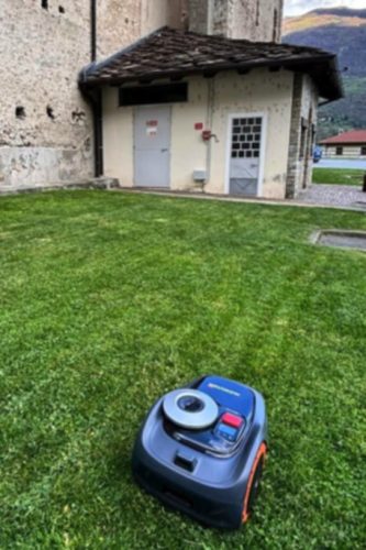 A Tavagnasco cinque robot per tagliare il verde pubblico. Investimento da 20mila euro