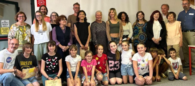 I premiati del concorso letterario venerdì scorso, 6 giugno, alla Biblioteca di Aymavilles