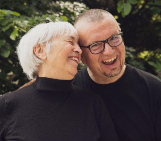 “Avec amour Edith Piaf”, in piazza Chanoux cantano Maura Susanna e Federico Longhi