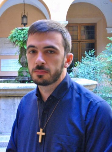 «Vivere un ministero sacerdotale che mi piace pensare come più “artigianale” e meno “imprenditoriale”»