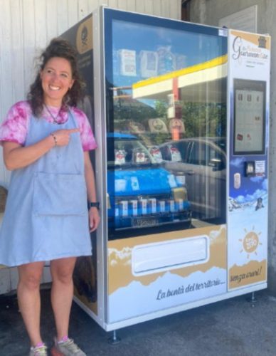Un distributore automatico di prodotti tipici valdostani