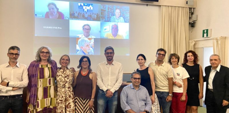 I componenti del Comitato etico territoriale (alcuni collegati da remoto) durante la seduta di venerdì scorso