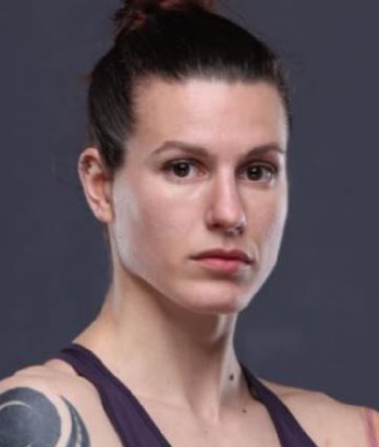 Fratelli d’Italia, si presenta la lista: diversi amministratori comunali La campionessa di kickboxing Martine Michieletto con Forza Italia