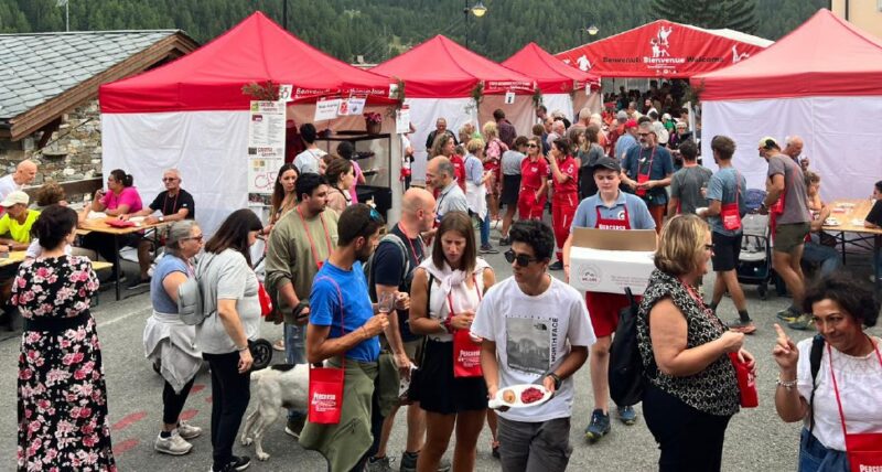 In duemila per il Percorso in Rosso