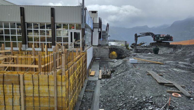 Procedono i lavori per la nuova telecabina Les Suches-Chaz Dura a La Thuile