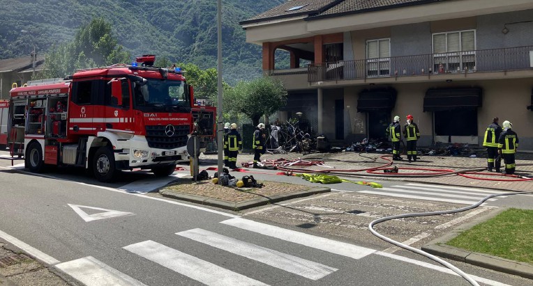 MERCOLEDÌ SCORSO, 30 LUGLIO, INCENDI A PONT-SAINT-MARTIN E AD AOSTA