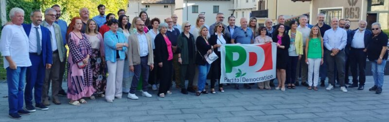 Insieme i candidati alle elezioni regionali e alle elezioni comunali di Aosta della lista Federalisti Progressisti-Partito Democratico (ad Aosta anche PSI e + Aosta)
