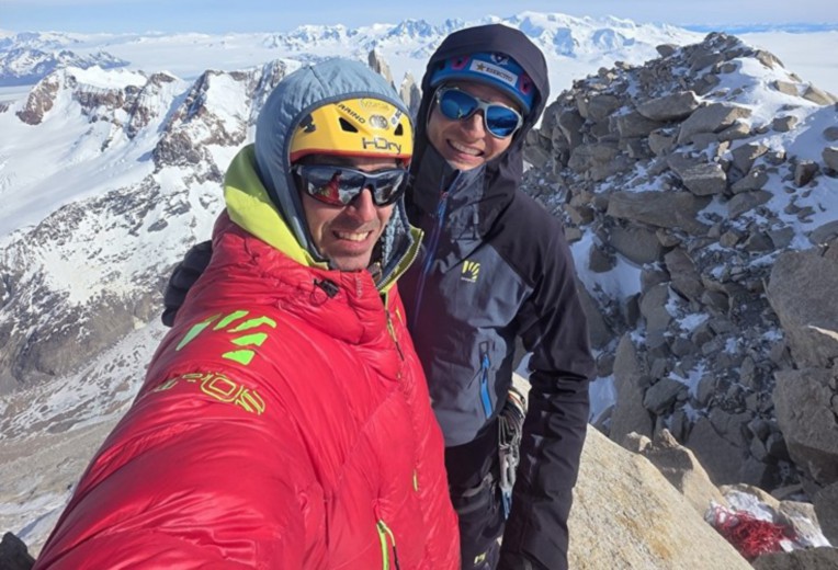 Prima invernale sul Fitz Roy lungo la “Via Casarotto