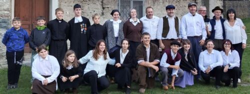 La compagnia Lo Tren ha recitato all’Arboretum di Verrayes