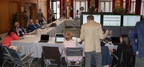 Aosta, al primo turno è davanti la coalizione autonomista e progressista ma si accende la sfida con il centrodestra