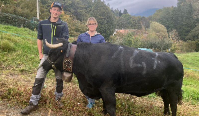 In finale con l’unica bovina che possiede. Il sogno di Nicole Bechaz si è realizzato