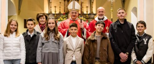 Domenica scorsa, 16 novembre, le Cresime nella chiesa di Roisan