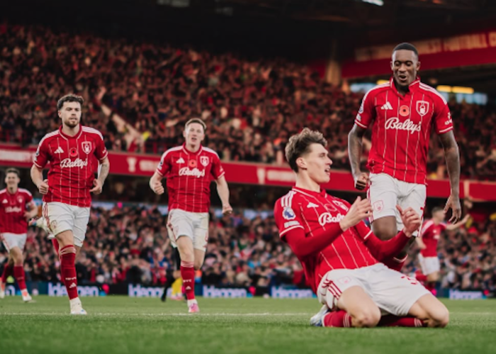 Primo gol in Premier per Nicolò Savona contro il Manchester United