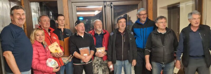 I premiati di giovedì scorso a Gressan con Valter Gaillard, Sandra Villettaz, Giorgio Favre, Alessio Vigon, Remo Stefanoli, Beniamino Volget, Onorato Herin, Daniele Cheille, Pietro Meynet e Delio Joux