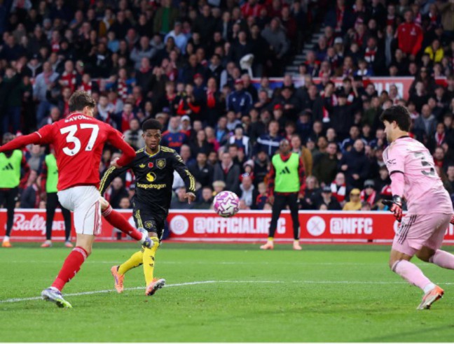 Storico Nicolò Savona Gol al Manchester Utd con il suo Nottingham