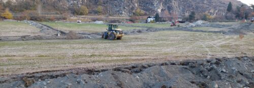 Saint-Pierre, iniziati i lavori per portare l’irrigazione nei prati vicini al Priorato