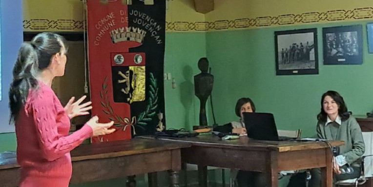Frutti e fiori nei codici miniati: interessante conferenza