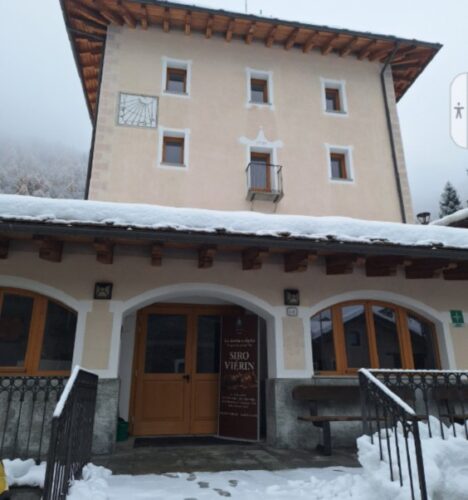 Un alloggio e un ufficio in affitto nella Maison Mellé