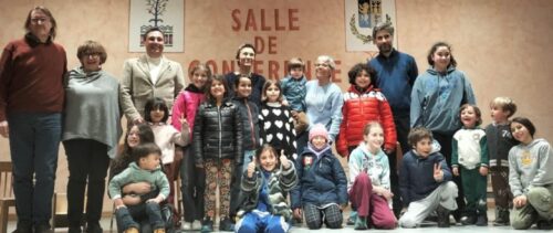 Il metodo Montessori in natura. L’esperienza valdostana è un film