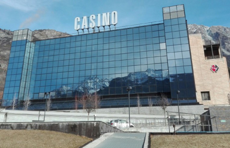 Da giovedì scorso, 28 maggio, il Casinò di Saint-Vincent è sottoposto ad amministrazione giudiziaria